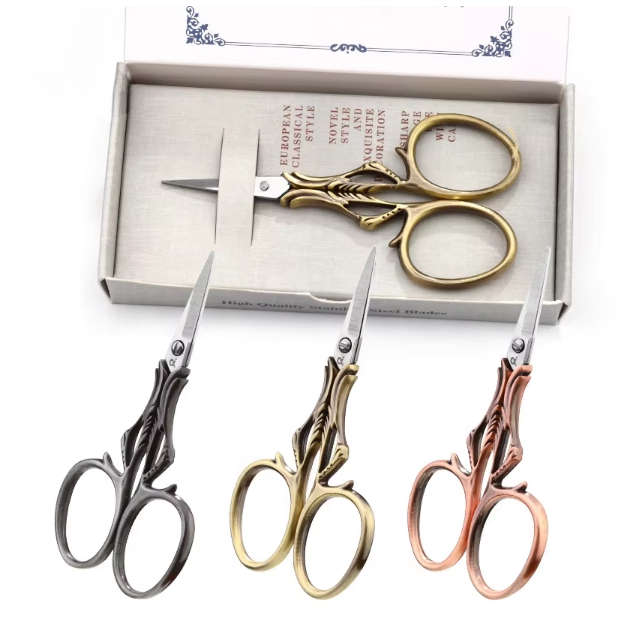 Craft Scissors for Felting & Embroidery (Gold)