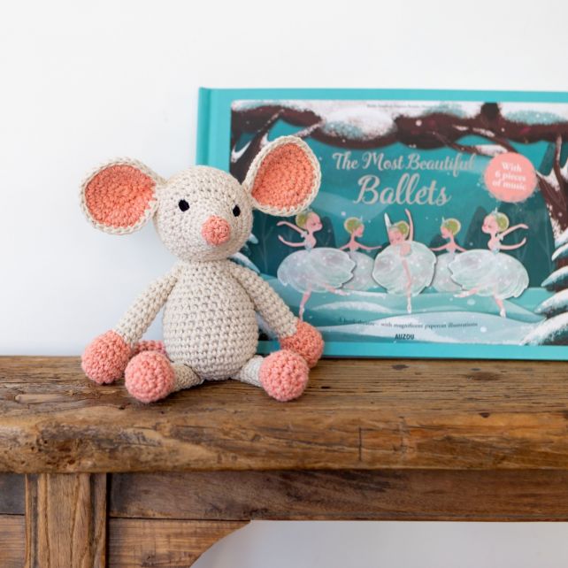 DIY Crochet Kit Monica Mouse